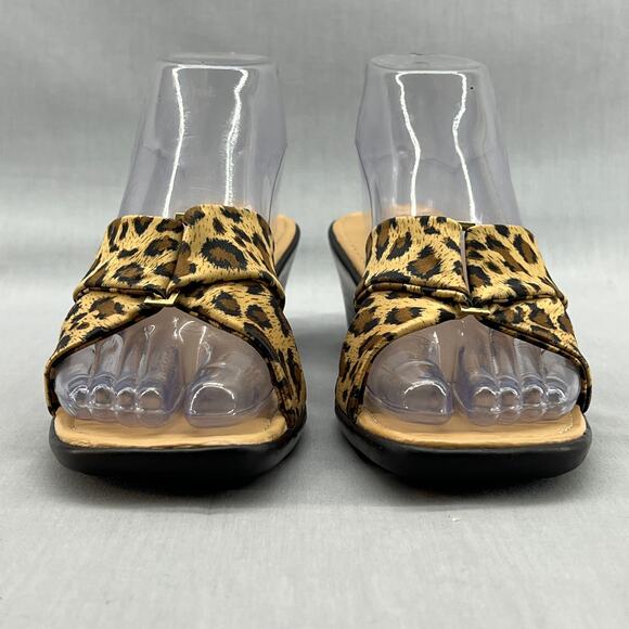 New Twist Slip On Strap Wedge Heel Sandal- Leopard -Tan-Black-Women Size 8 - Picture 6 of 11